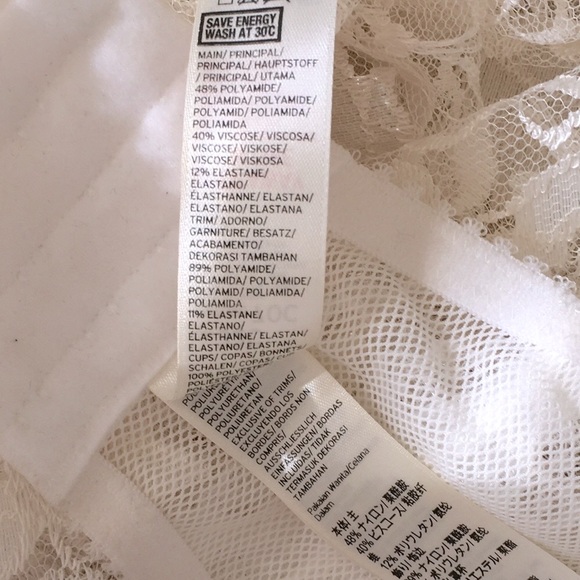 White Lace Bra 32C 💋 - Picture 7 of 7